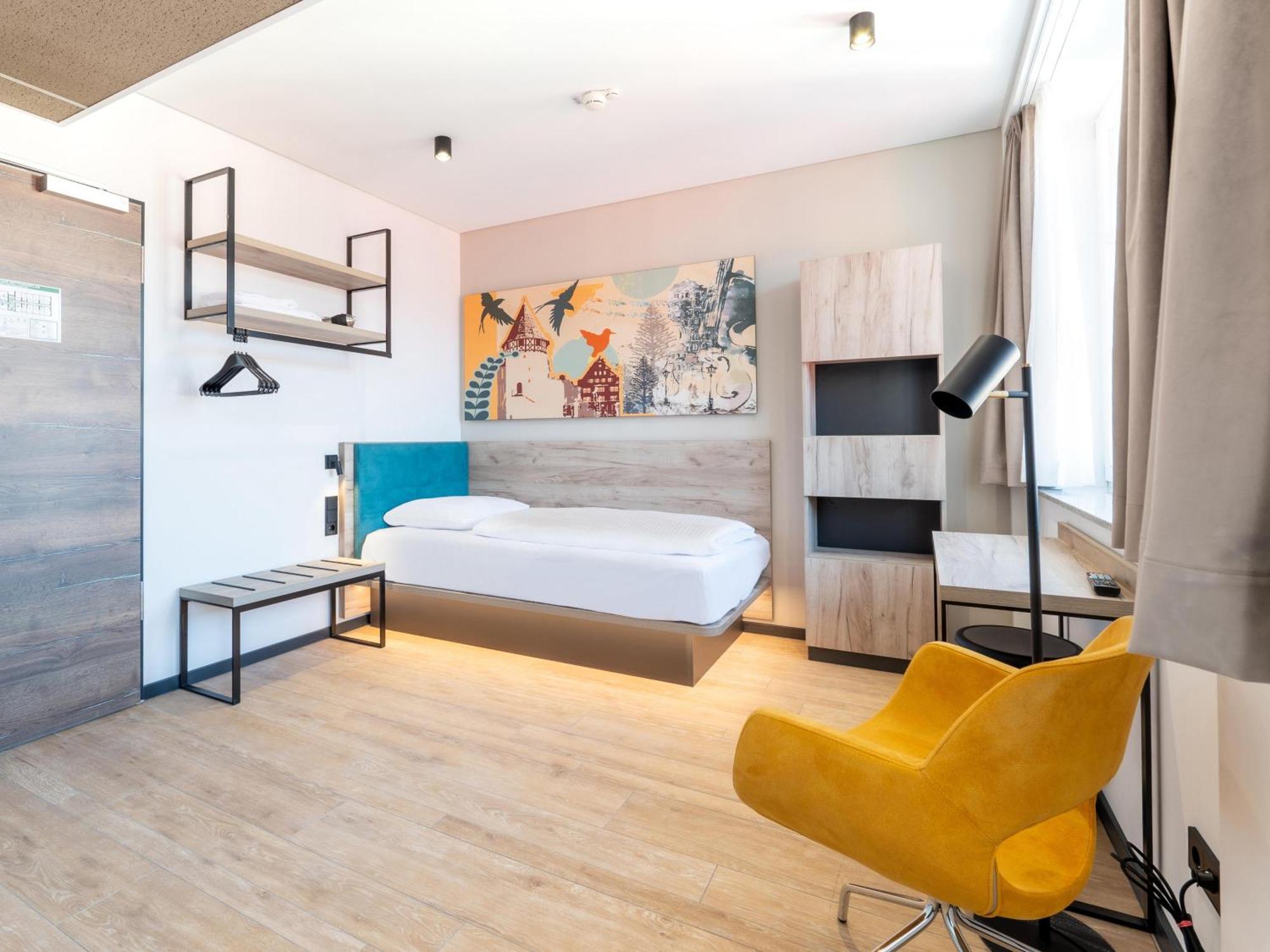 B&B Hotel Albstadt-Hbf Buitenkant foto